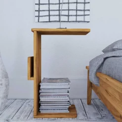 Retro Design Bettanlage aus Wildeiche - Hardus