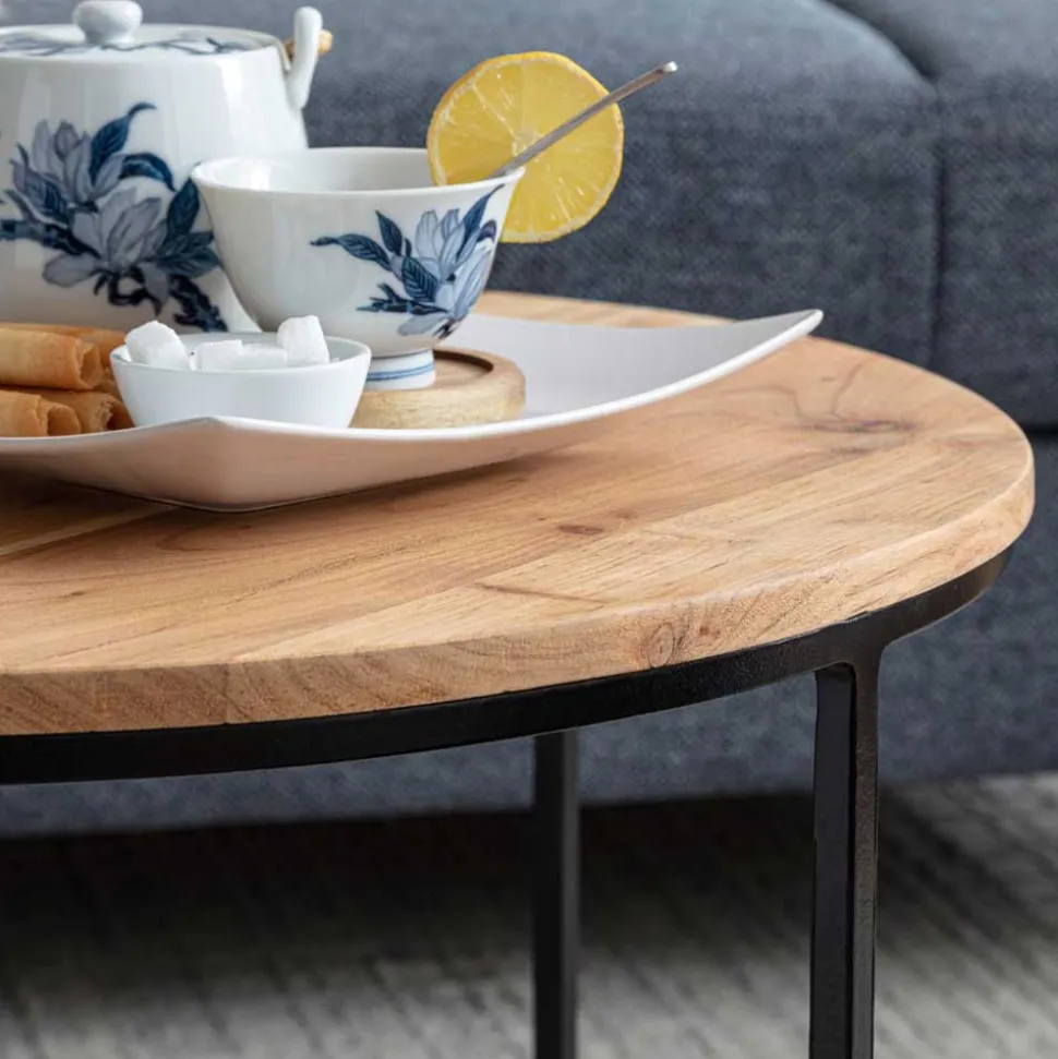 Runder Sofatisch aus Akazie & Metall - Pulvaria