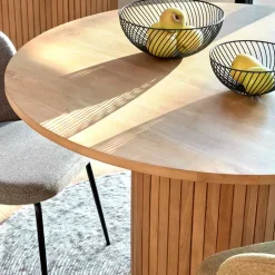 Runder Säulentisch im Skandi Design - Ilvenda