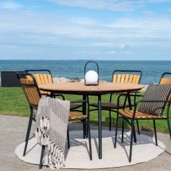 Scandi Chic Gartentisch aus Teak Massivholz - Farmer