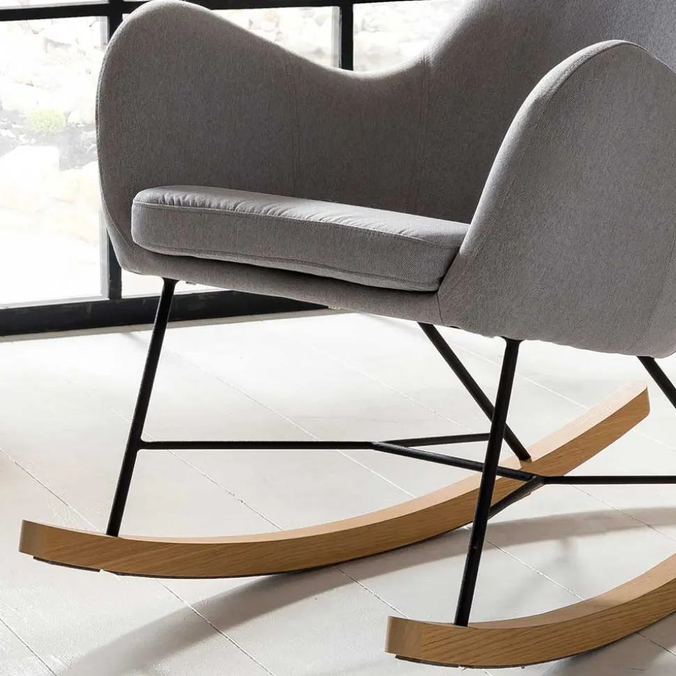 Scandi Schaukelstuhl mit grauem Stoff - Karin