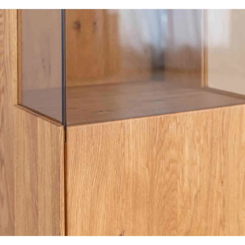 Schlanke Vitrine mit LED Beleuchtung - Cocondar