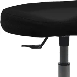 Schwarzer Pendelhocker aus Flachgewebe - Travorna