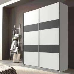 Schwebetürenschrank mit Metallgriffen - Malente