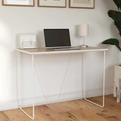 Skandi Design Schreibtisch filigran-modern - Corners