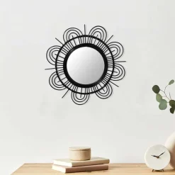 Spiegel mit Rattanrahmen im Blumen Look - Puzian