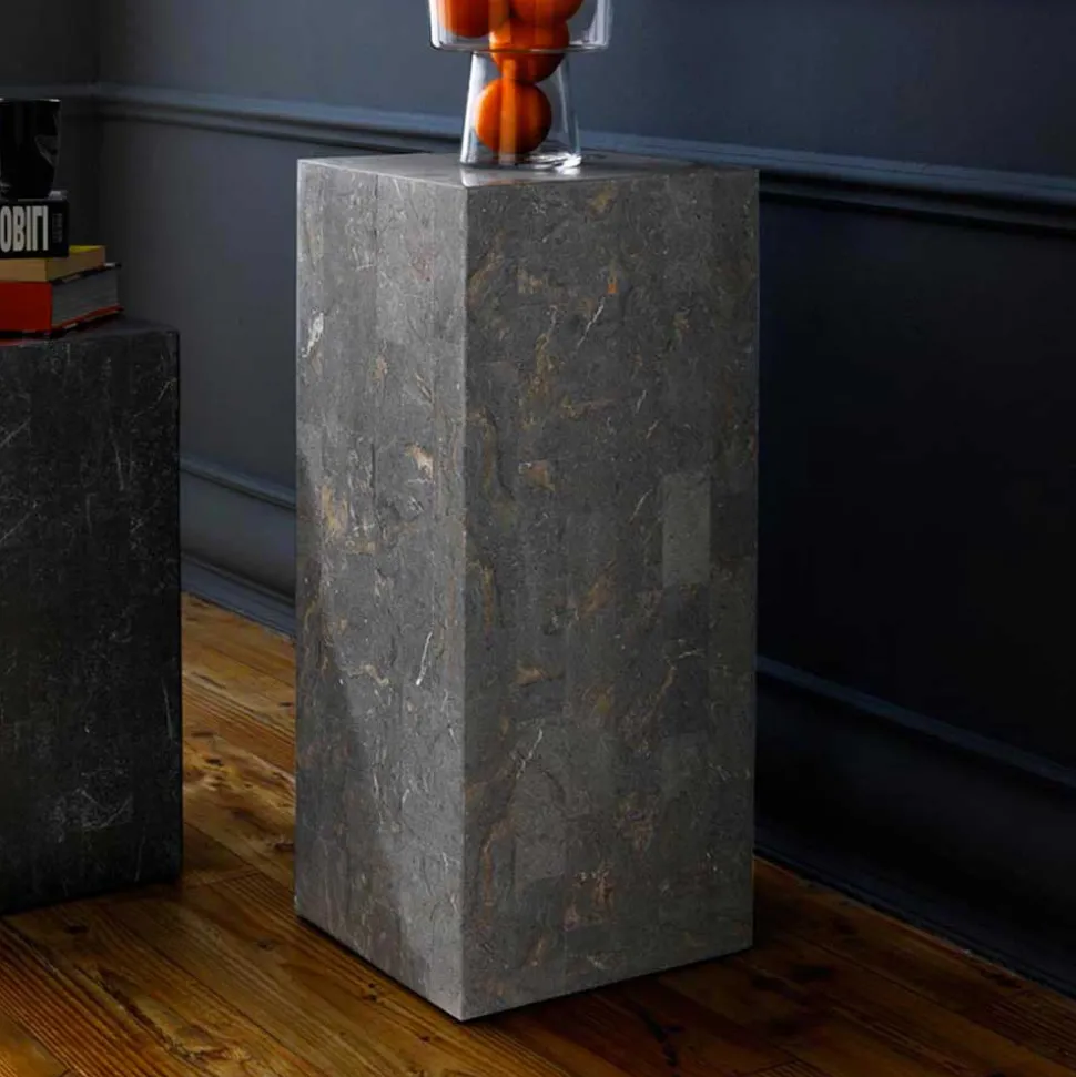 Säule Tauranga aus Stein