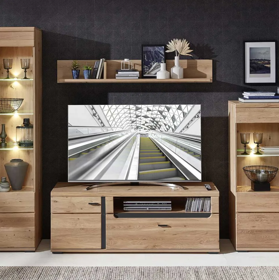 Teilmassives Wandboard in zwei Breiten - Latenda