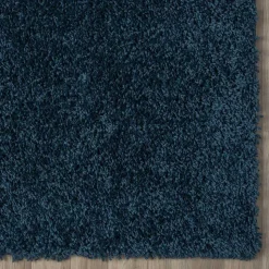 Teppich mit Hochflor in Dunkelblau - Pipev