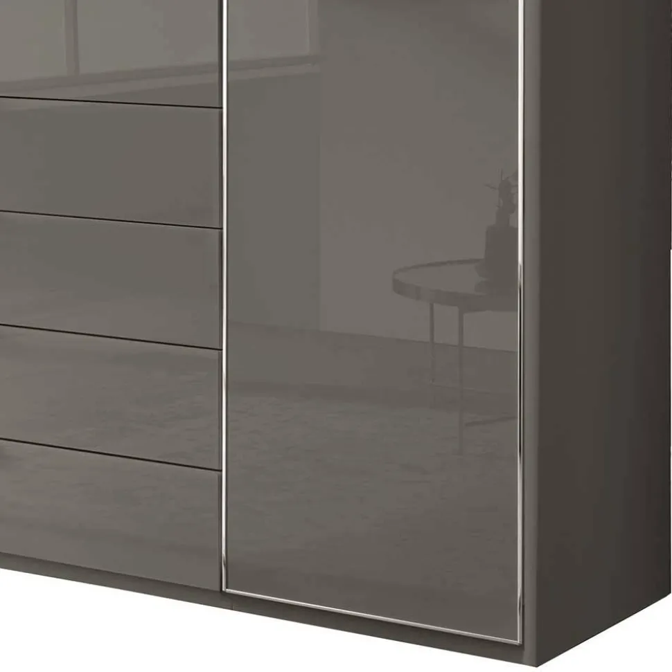 4-türiger Schlafzimmerschrank in Braun - Madita