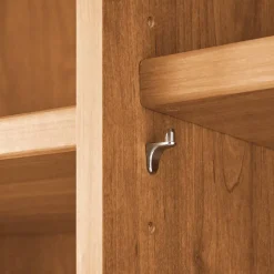 8-türiger Schrank in Erle teilmassiv - Dilacco