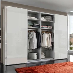 4-türiger Schwebetürenschrank in Weiß - Highlamp