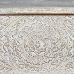 Vintage Truhe mit Ornament Schnitzereien - Natali