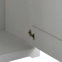 Weißer Flurschrank im Landhausstil - Vesrav