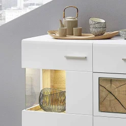 Weißes Design-Sideboard mit Glas & LED - Lisepio
