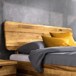 Wildeiche Bett mit Holzkopfteil - Casarius
