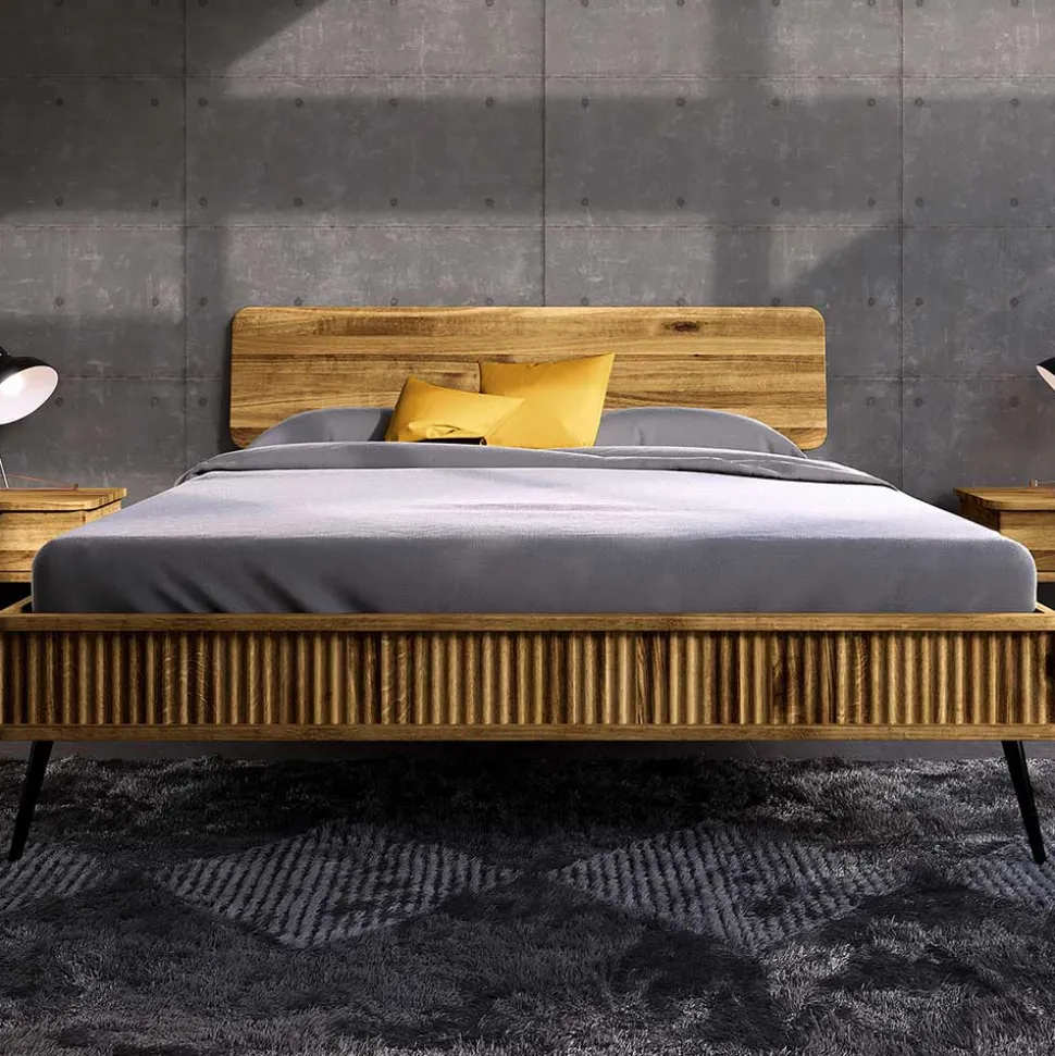 Wildeiche Bett mit Holzkopfteil - Casarius