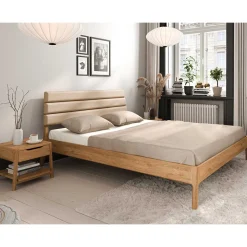 140x200 Designbett aus Wildeiche - Puwa