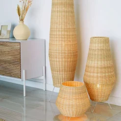 30x70x30 Bodenleuchte aus Rattan Geflecht in Beige - Jannios