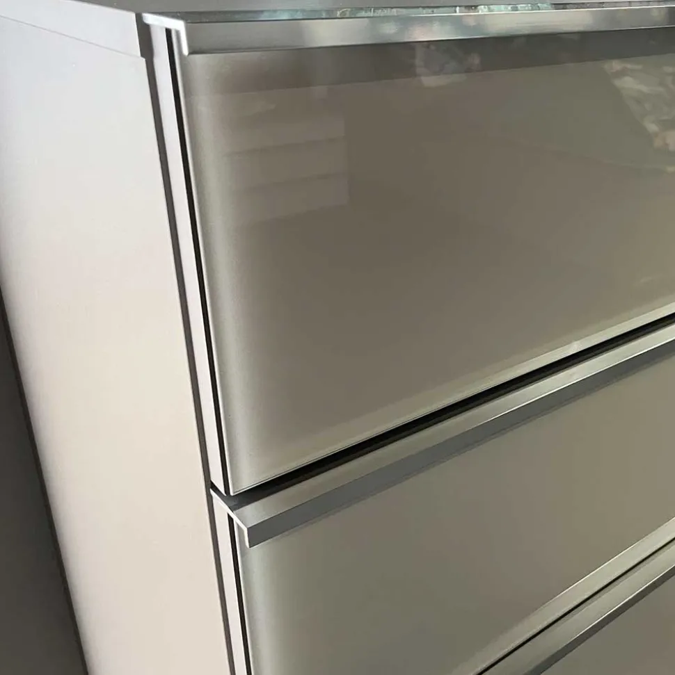 Zweifarbige Kommode mit 149 cm Breite - Pascan